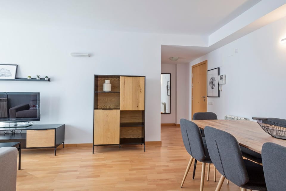 Day, Dining area, On site