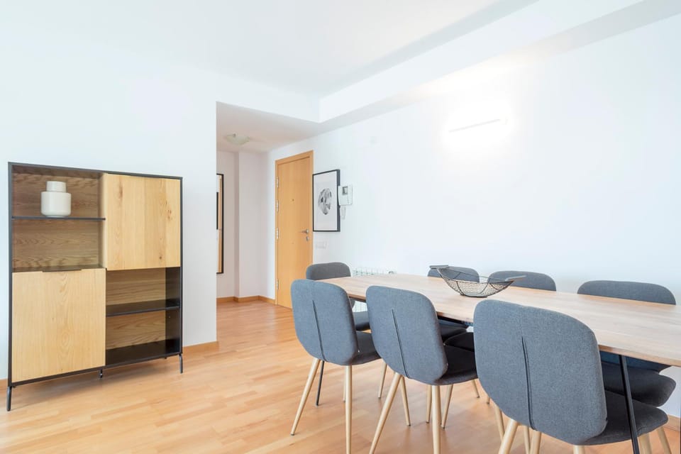 Day, Dining area, On site