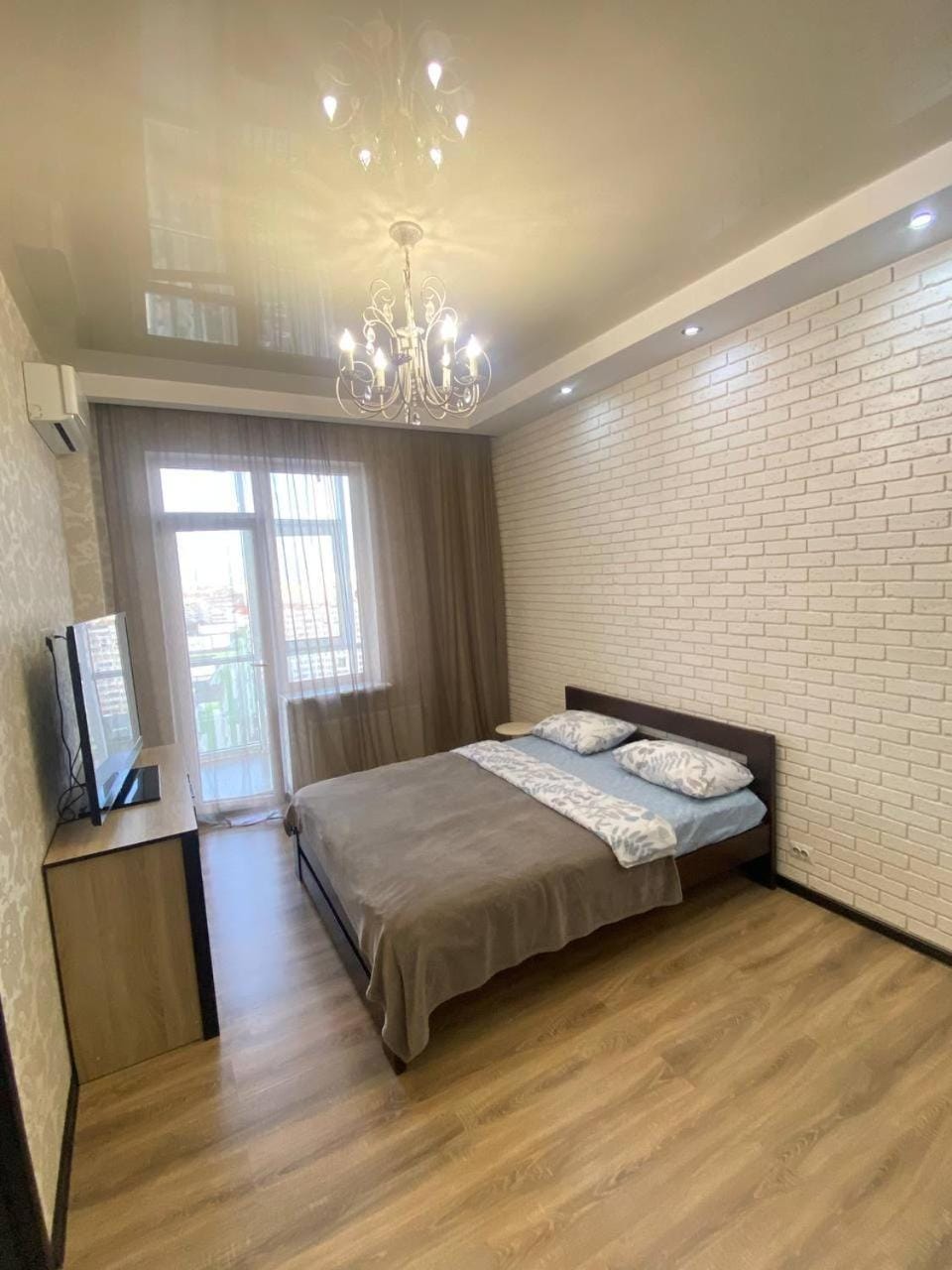 Апартаменти на Марсельській, Увага! завжди є WiFi, вода, ліфт Apartment in Odessa