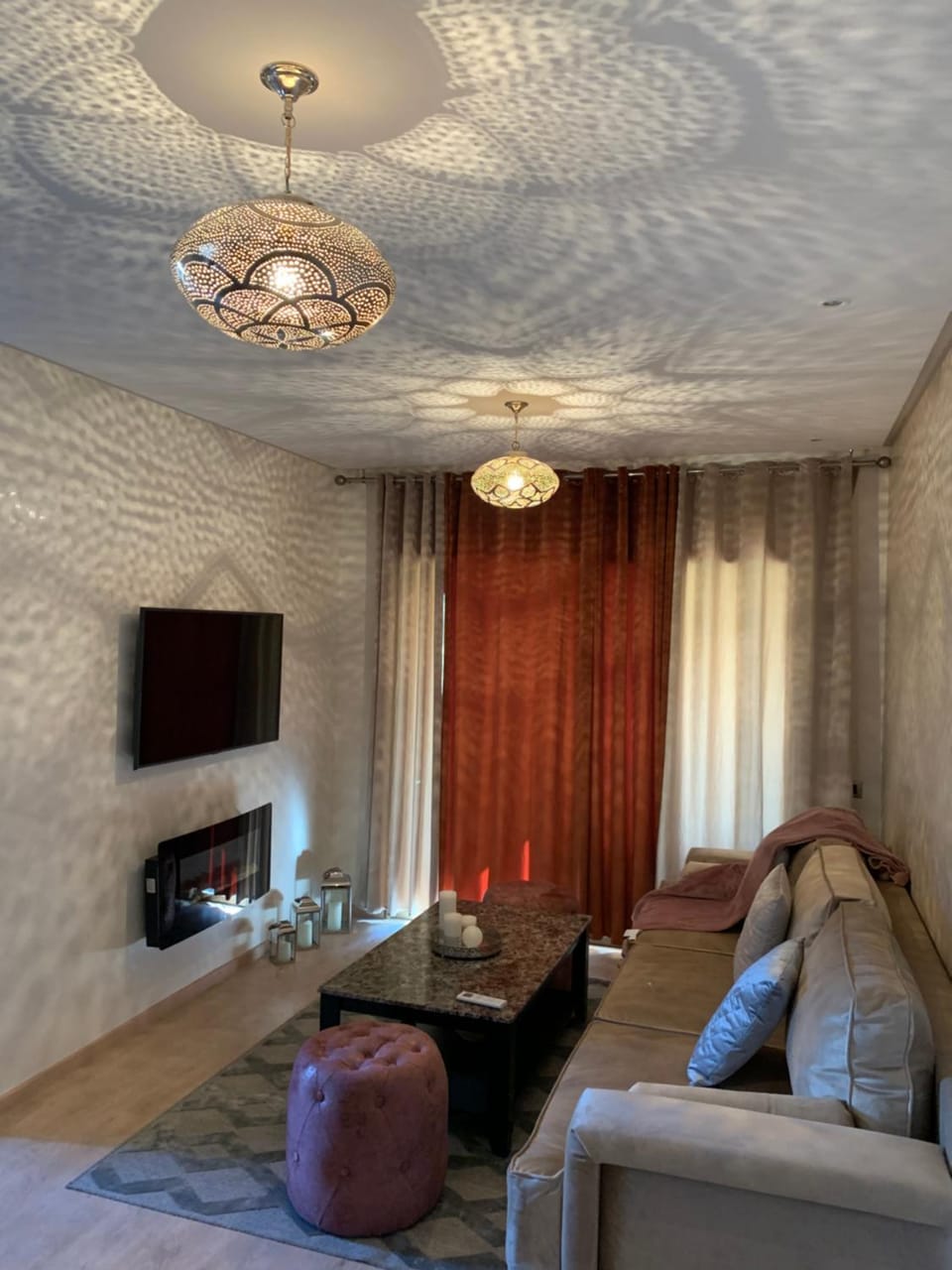 Communal lounge/ TV room, TV and multimedia, Living room, Seating area