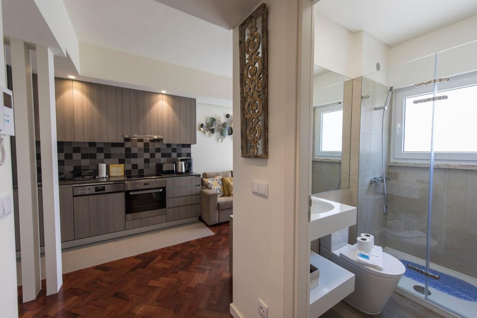 Shower, Bathroom, Kitchen or kitchenette