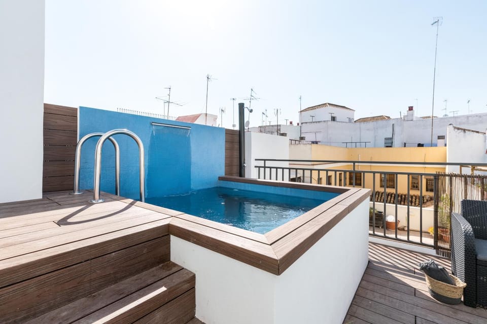 Balcony/Terrace, Swimming pool