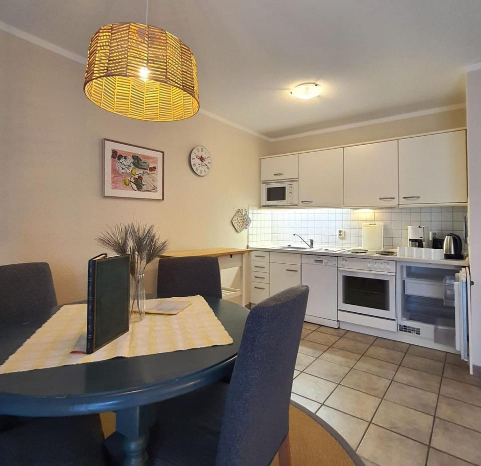 Kitchen or kitchenette, kitchen