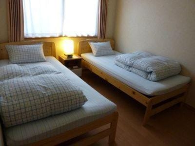 Bed, Day