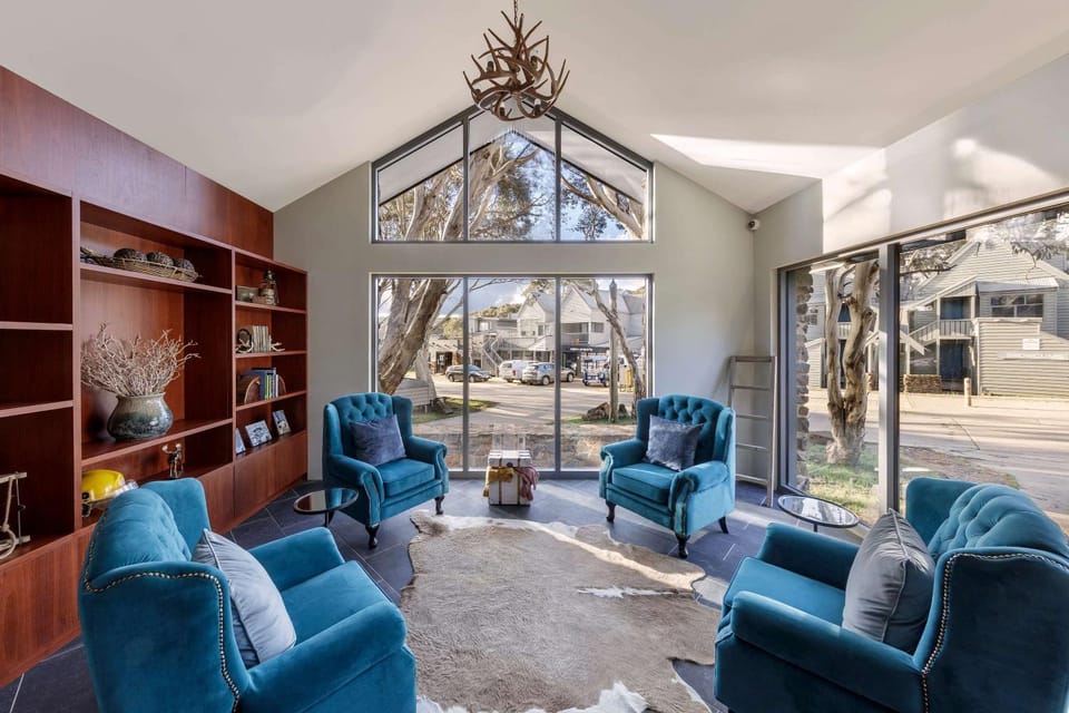 Lobby or reception, On site