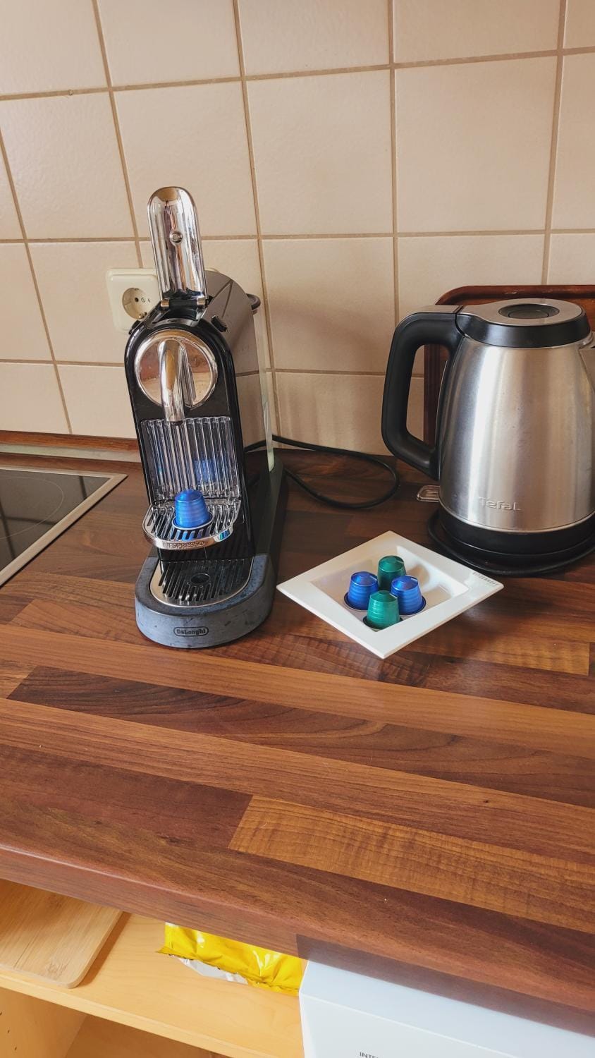 Coffee/tea facilities, Kitchen or kitchenette, Breakfast