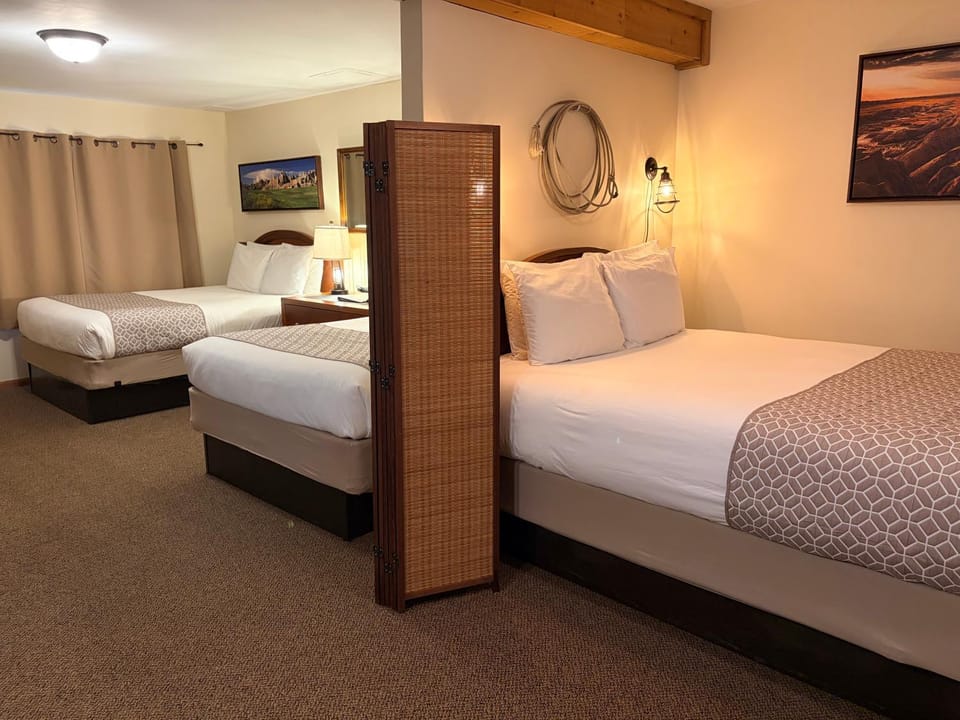 Whitetail Creek Resort Resort in North Lawrence