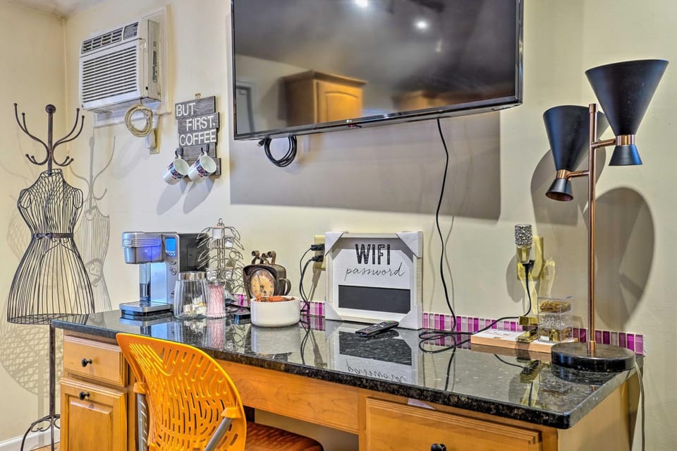 Charming Boston Area Home < 1 Mi to Revere Beach! House in Revere
