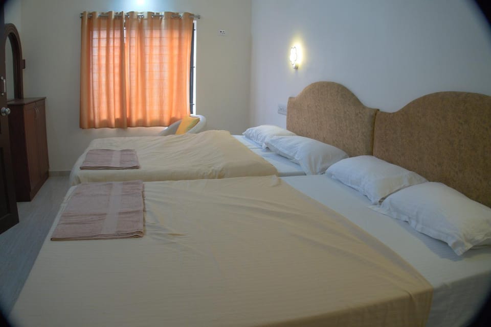 Hotel Sunrise Hotel in Tamil Nadu