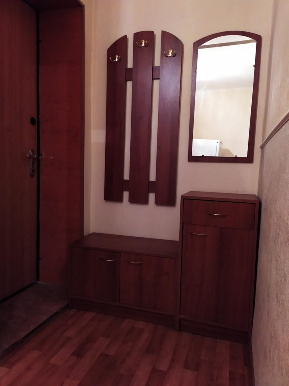 Новоместинская центр квартира посуточно Apartment in Ukraine
