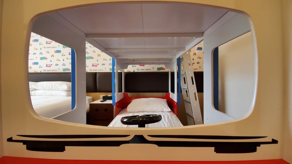 Decorative detail, bunk bed