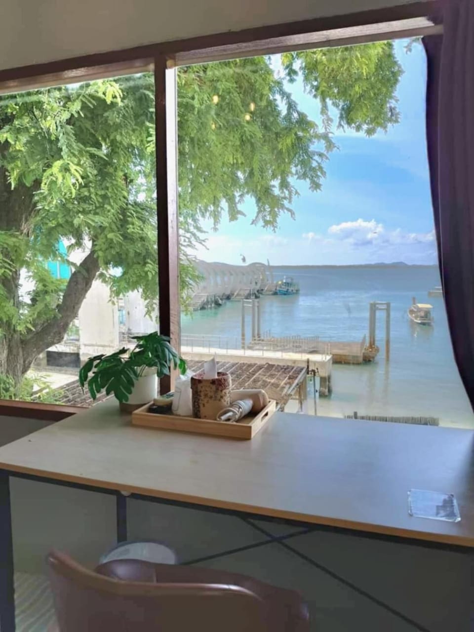 I-Talay Zone Sea Resort in Phe
