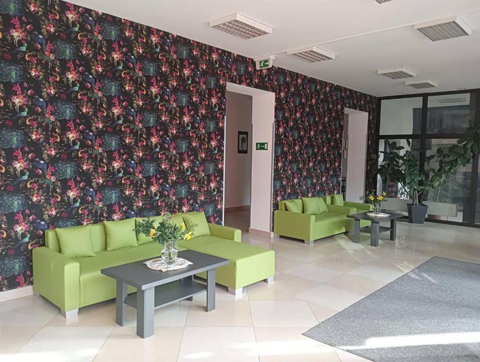 Szkolne Schronisko Młodzieżowe Dąbrówka Hostel in Lower Silesian Voivodeship