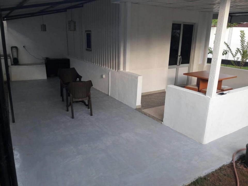 Patio, Balcony/Terrace, Seating area