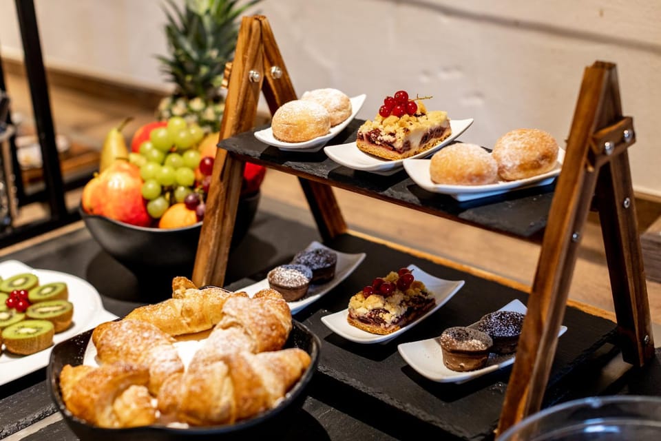 Buffet breakfast