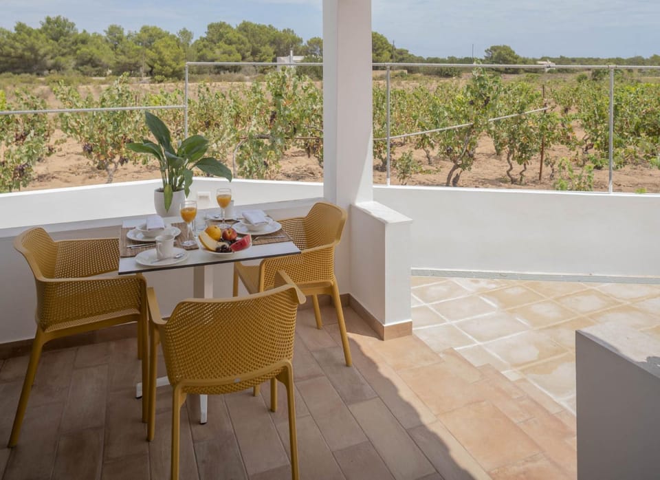 Balcony/Terrace, Garden view