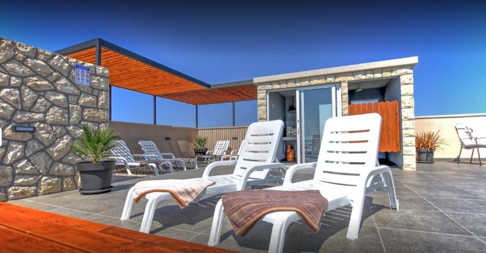 Patio, Balcony/Terrace