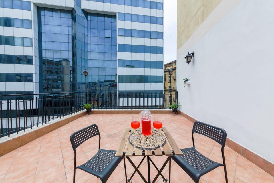 Balcony/Terrace, Other, Decorative detail, City view, Quiet street view