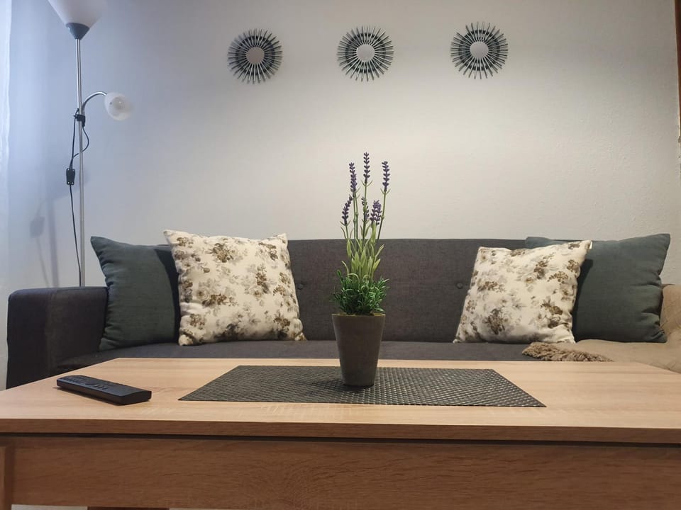 LUNA-Guest Rooms Apartment hotel in Costa de la Luz