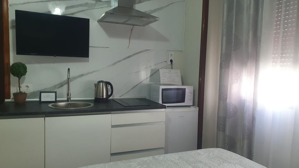 LUNA-Guest Rooms Apartment hotel in Costa de la Luz