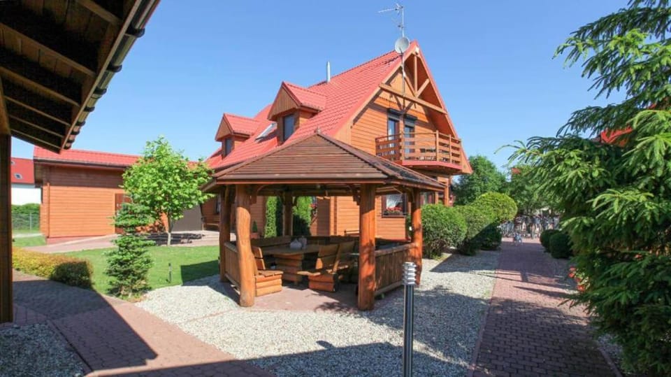 Aparts Care Letnia Sielanka Vacation rental in West Pomeranian Voivodeship, Poland