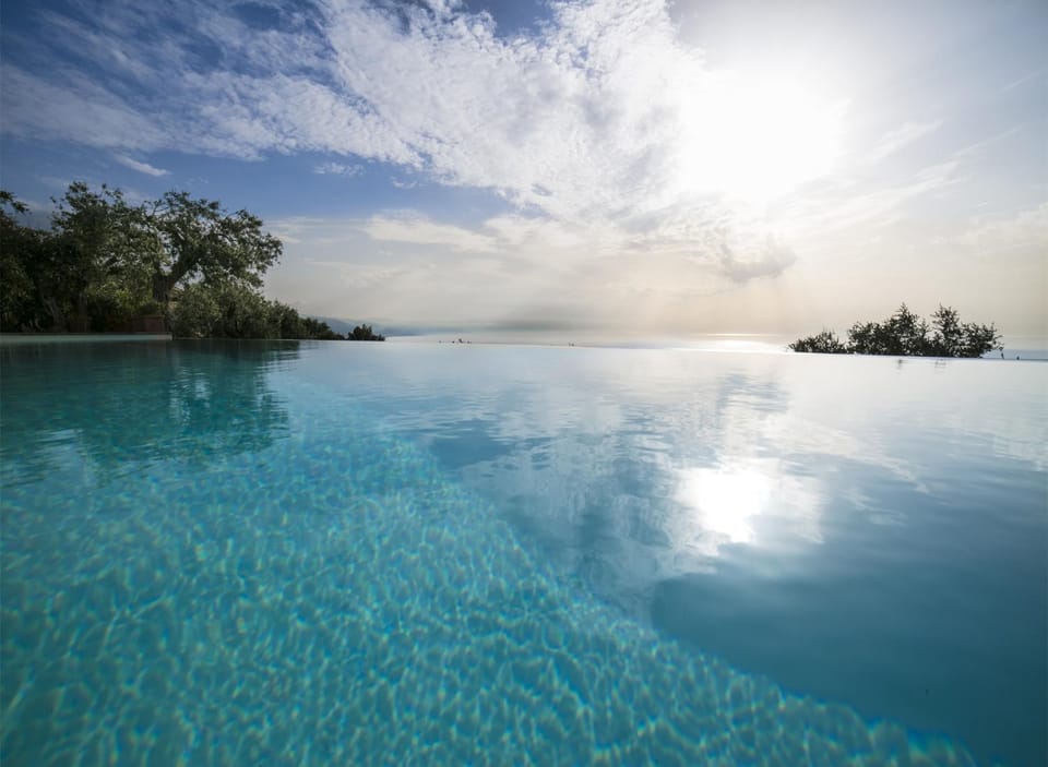 Swimming pool, Swimming pool
