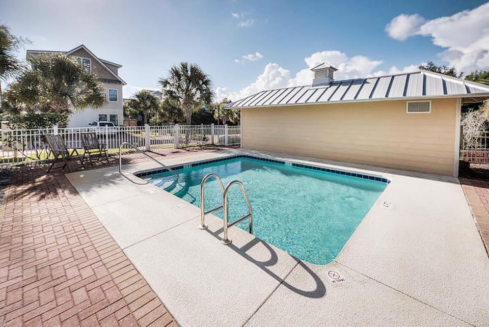 Aqua Blue House in Inlet Beach