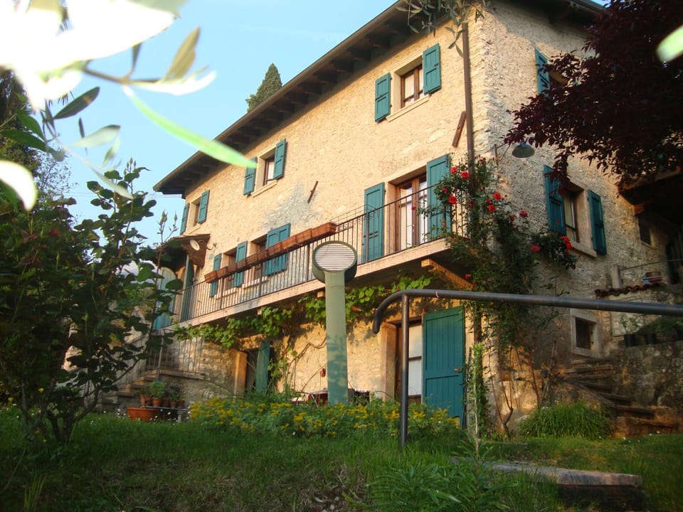 Giacomazzi House BRI Apartment in Malcesine