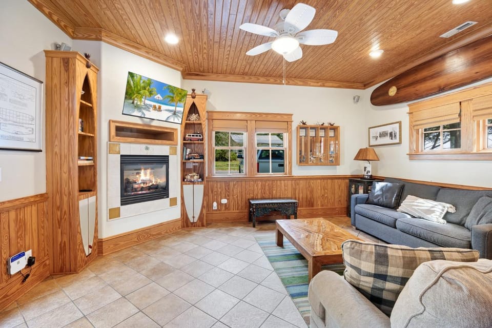 IC2 - Endless Summer Cottage House in Manteo