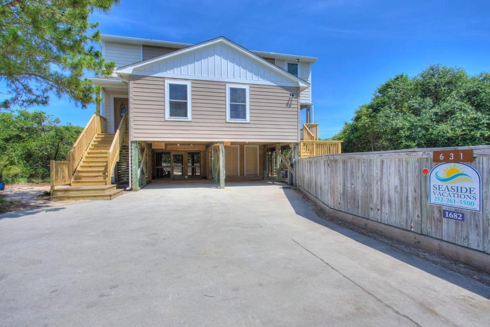 1682 - Ohana Hut House in Corolla