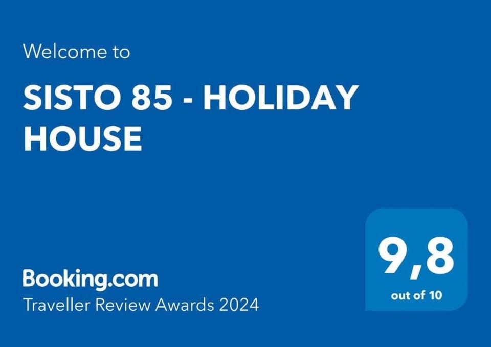 SISTO 85 - Holiday Apartment in Catania