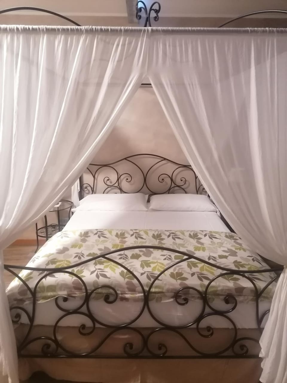 BGY Airport Guesthouse Bed and Breakfast in Lombardy