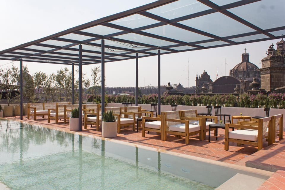 Balcony/Terrace, Swimming pool