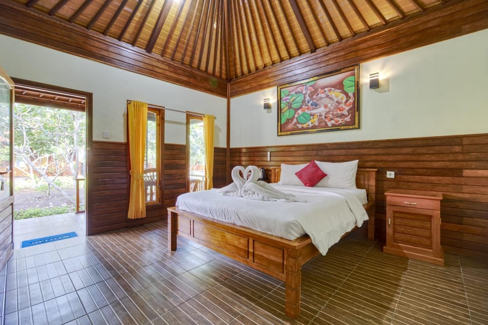 Bed, View (from property/room), Photo of the whole room, Bedroom, towels