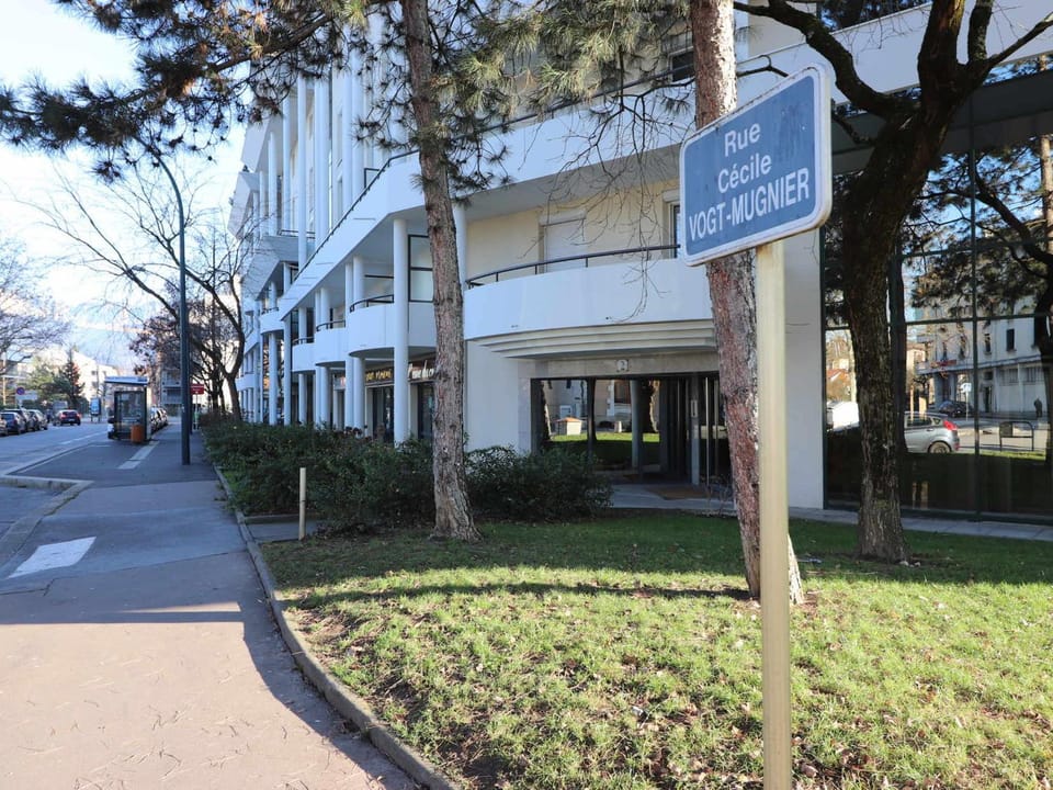Calme et Confort à Annecy avec Terrasse et Parking - FR-1-432-73 Apartment in Annecy
