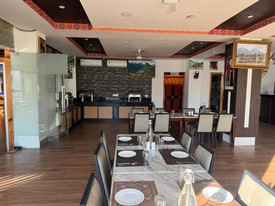 Restaurant/places to eat