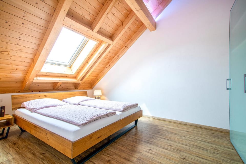 Bed, Bedroom, wardrobe