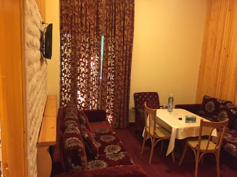 Tamerland-faraya Hotel in Africa