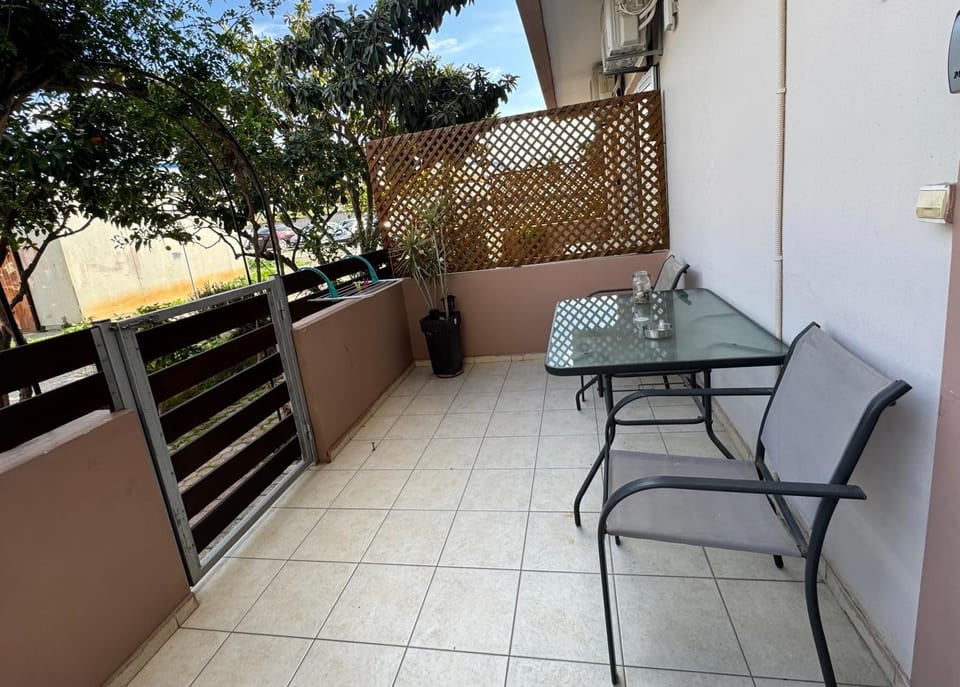 Patio, Day, View (from property/room), Balcony/Terrace, Seating area