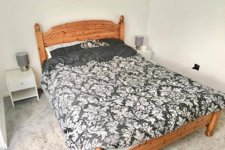 Amazing Holiday Home with Pool, Clubhouse, Arcade, Bar, Cafe and Entertainment onsite Chalet in Hemsby