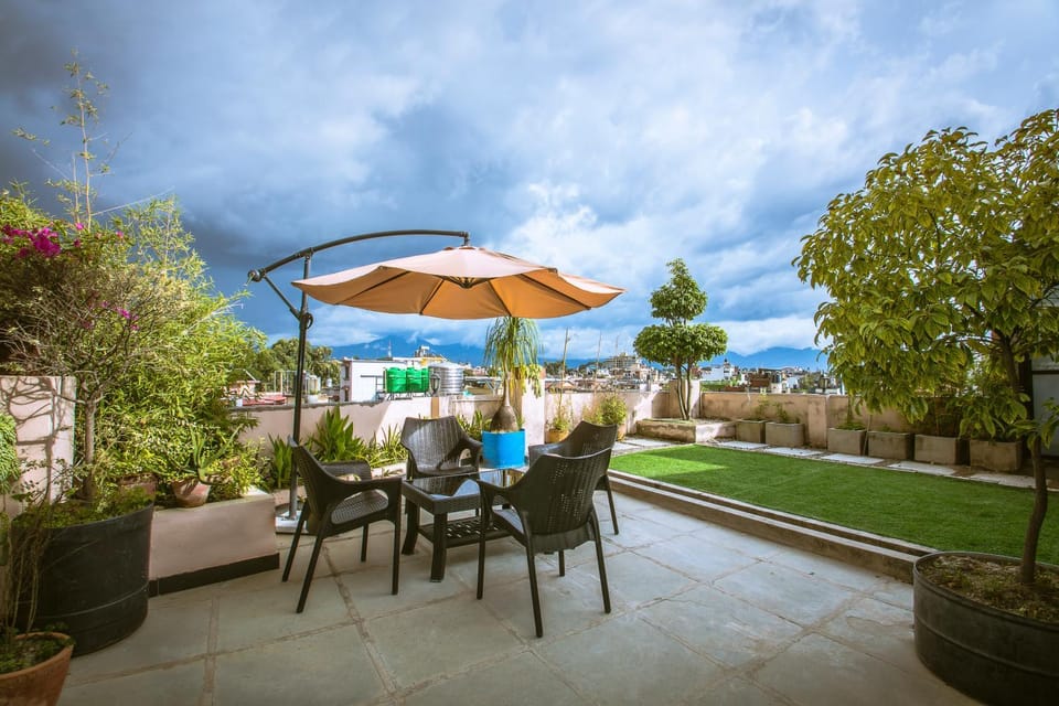Property building, Balcony/Terrace