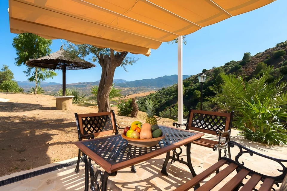 Natural landscape, View (from property/room), Balcony/Terrace, Mountain view