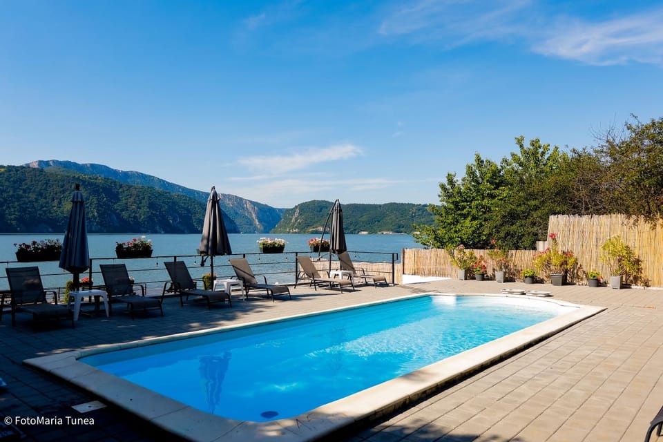 Pensiunea Celestin Bed and Breakfast in Serbia