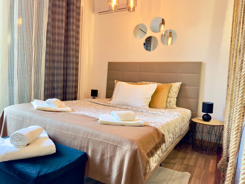 Cozy and Stylish Studio Apt - just 800m from the beach Apartment in Guia