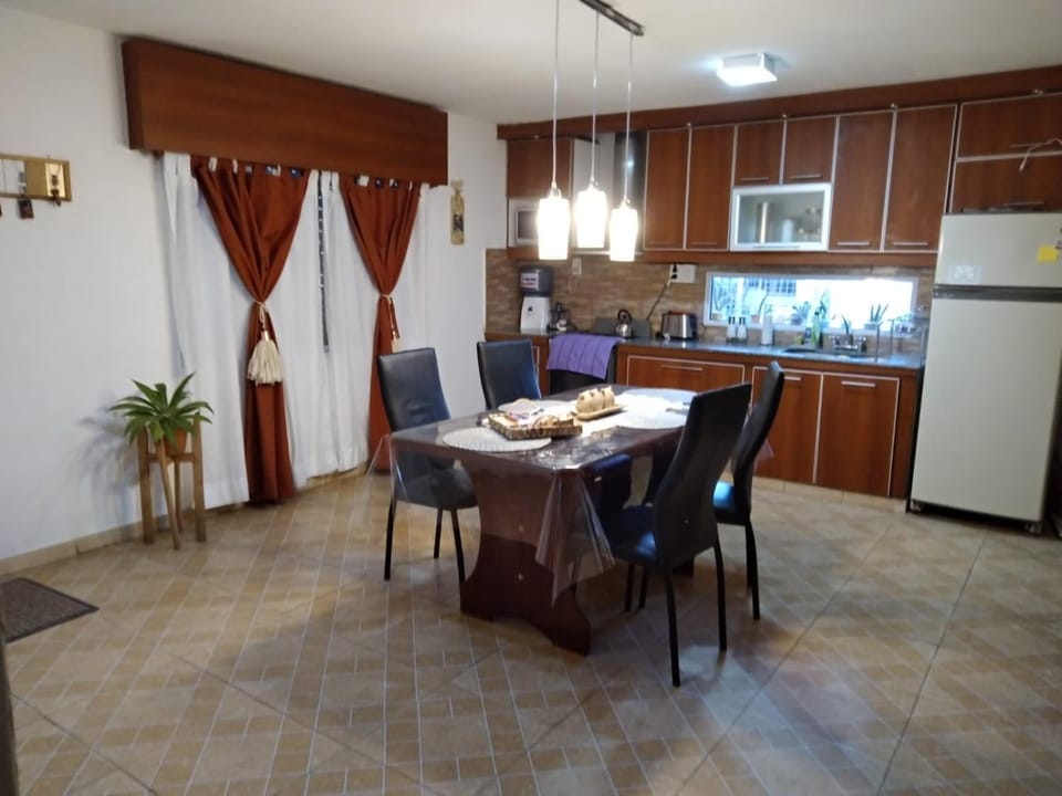 Casa con piscina uso exclusivo House in Gualeguaychú