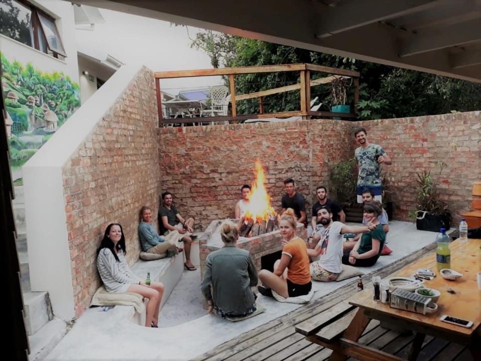 Lounge or bar, Seating area