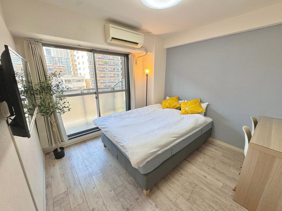 Bed, Bedroom, air conditioner