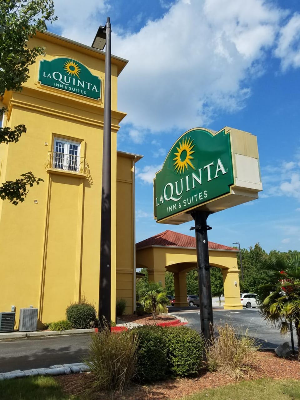 Property building, Facade/entrance, Property logo or sign, Logo/Certificate/Sign