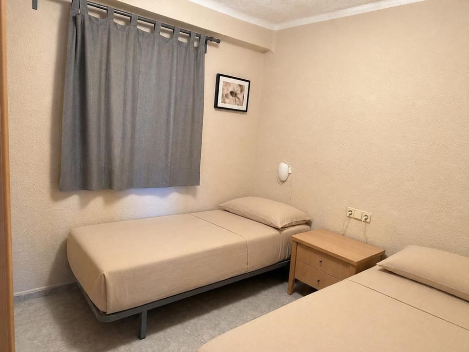 SUN AND BEACH LOVERS, APARTEMENTO 7-14 Apartment in La Pineda