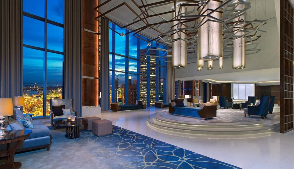 Lobby or reception, City view